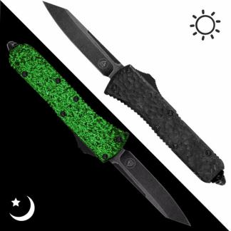 Glow Carbon Kraken OTF - Reverse Tanto